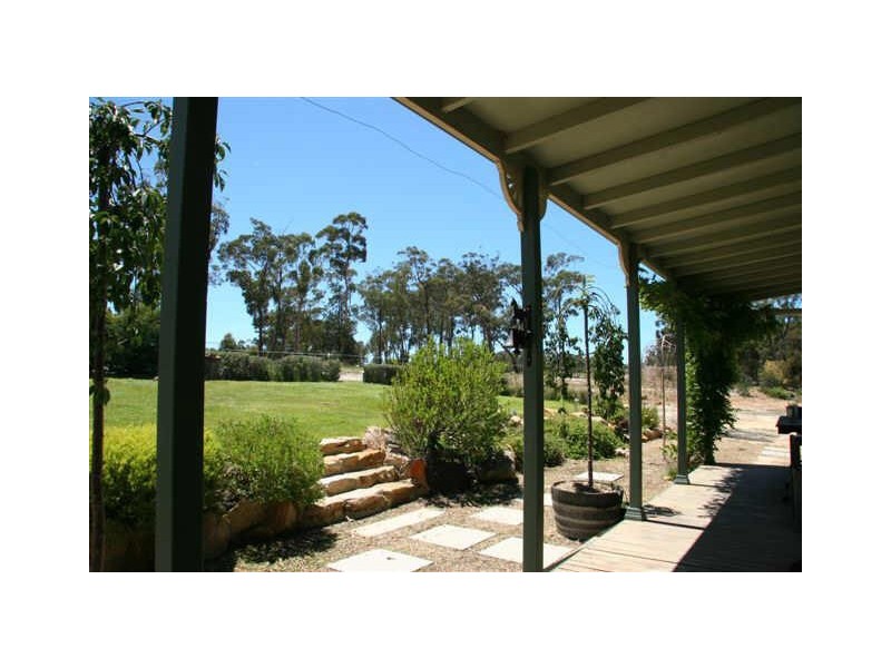 261 Redhills Road, Marulan NSW 2579