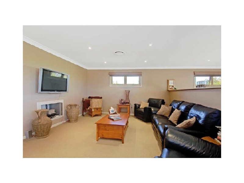 31 Kennedy Close, Moss Vale NSW 2577