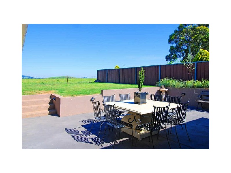 31 Kennedy Close, Moss Vale NSW 2577