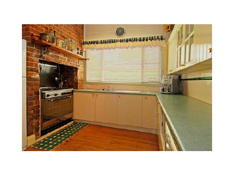 17 Arthur Street, Moss Vale NSW 2577