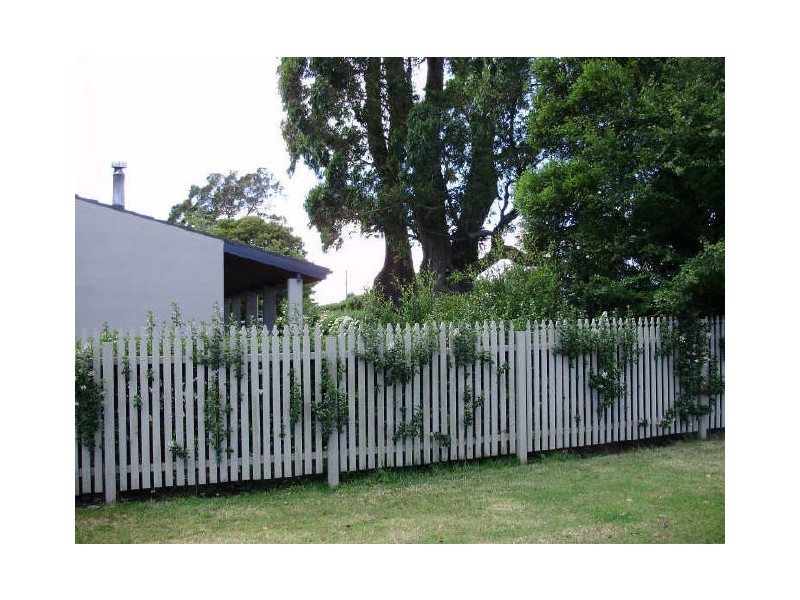 22 Crown  Street, Burrawang NSW 2577