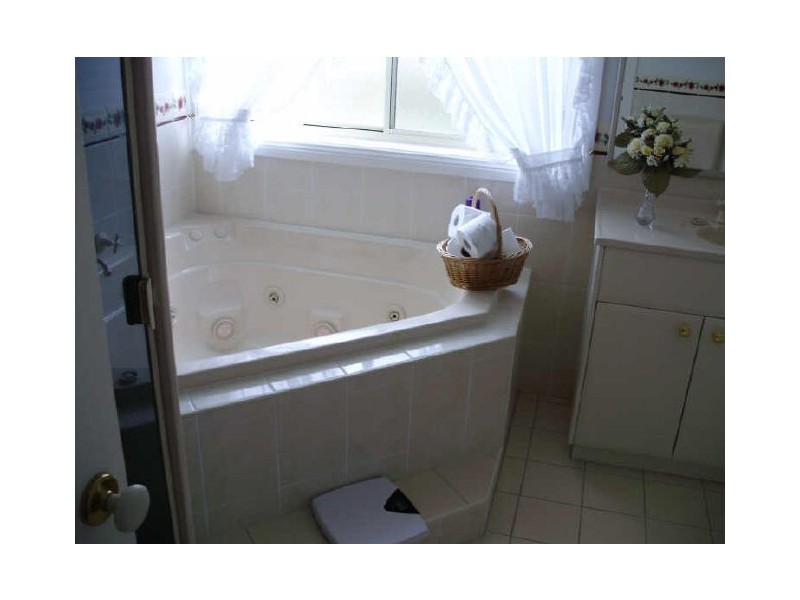 15 Blackwood Place, Robertson NSW 2577