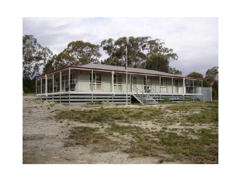 35 Caoura Road, Tallong NSW 2579