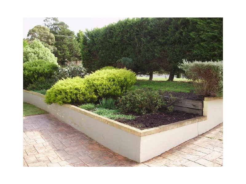 80 Parkes Road, Moss Vale NSW 2577