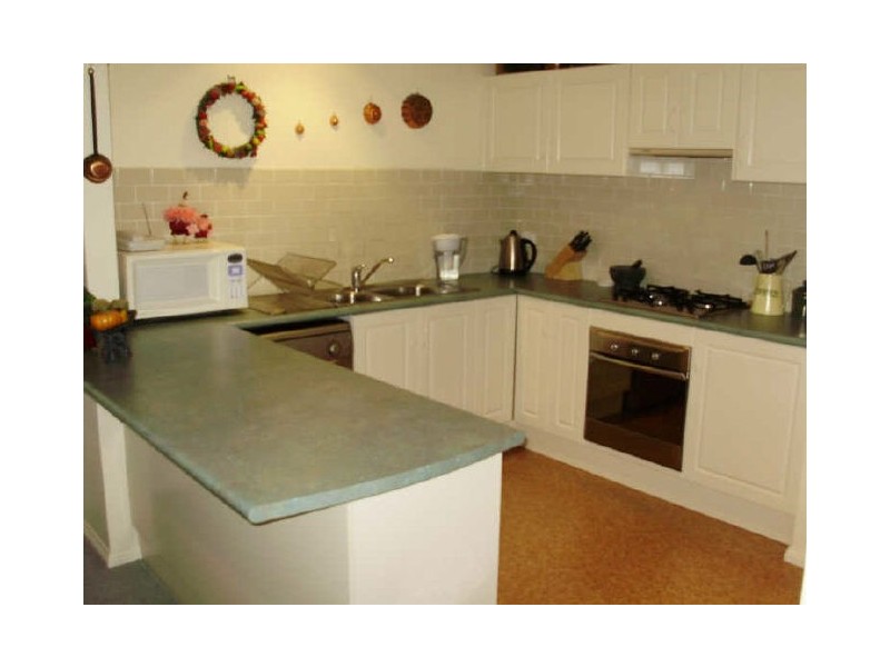 2/15 Mack Street, Moss Vale NSW 2577