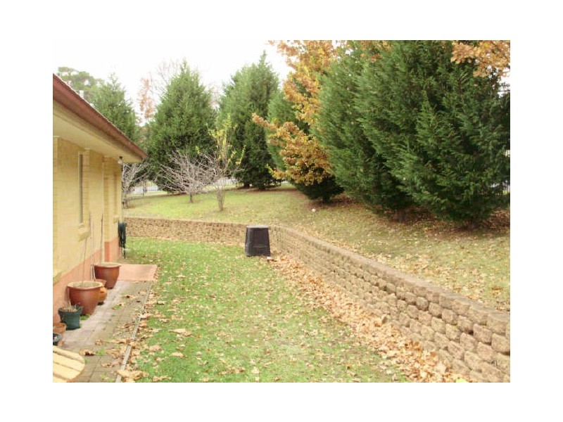 2/15 Mack Street, Moss Vale NSW 2577