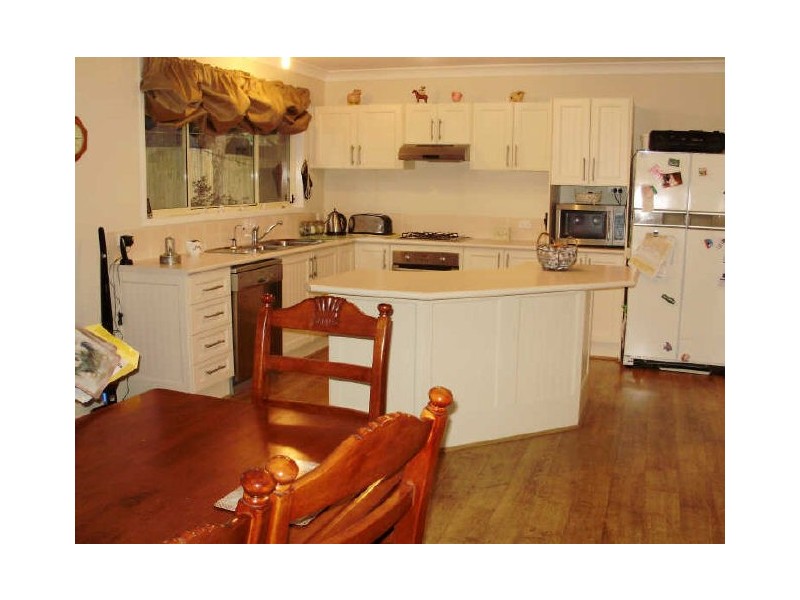 10a Stables Place, Moss Vale NSW 2577