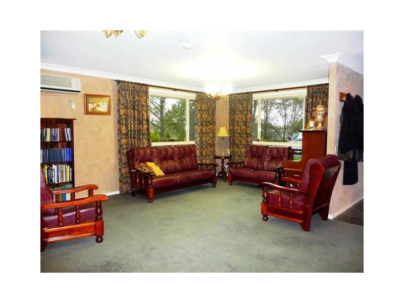 3 Dyson Place, Moss Vale NSW 2577