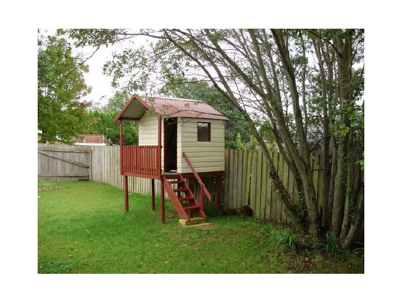 3 Dyson Place, Moss Vale NSW 2577