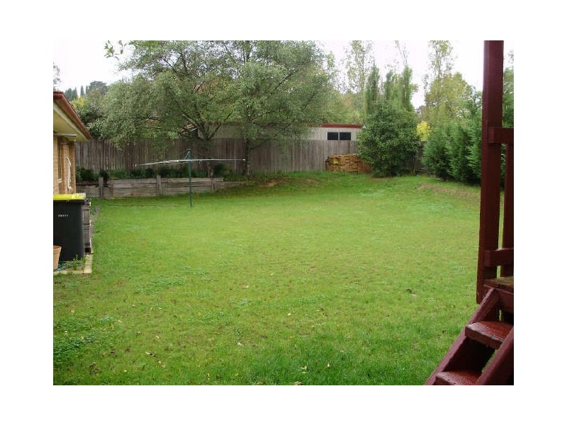 3 Dyson Place, Moss Vale NSW 2577