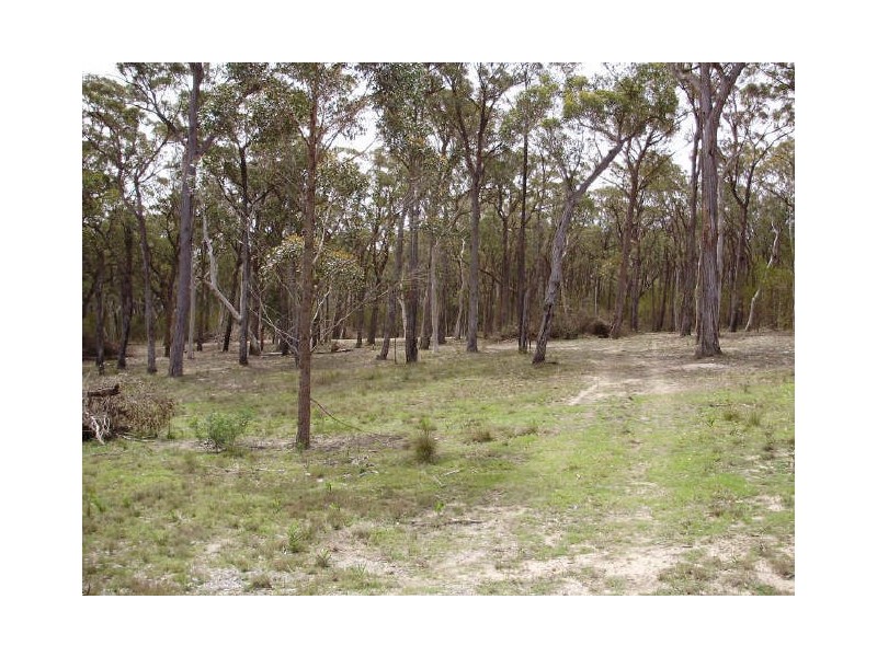 25 Grevillea Close, Tallong NSW 2579