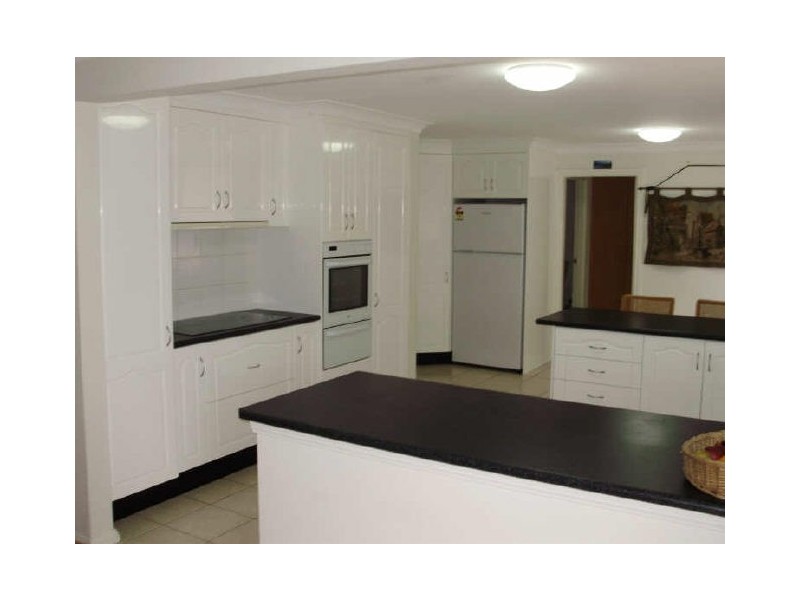 10 Narellan Road, Moss Vale NSW 2577