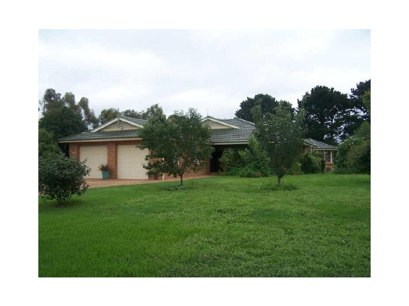 10 Isabella Way, Bowral NSW 2576