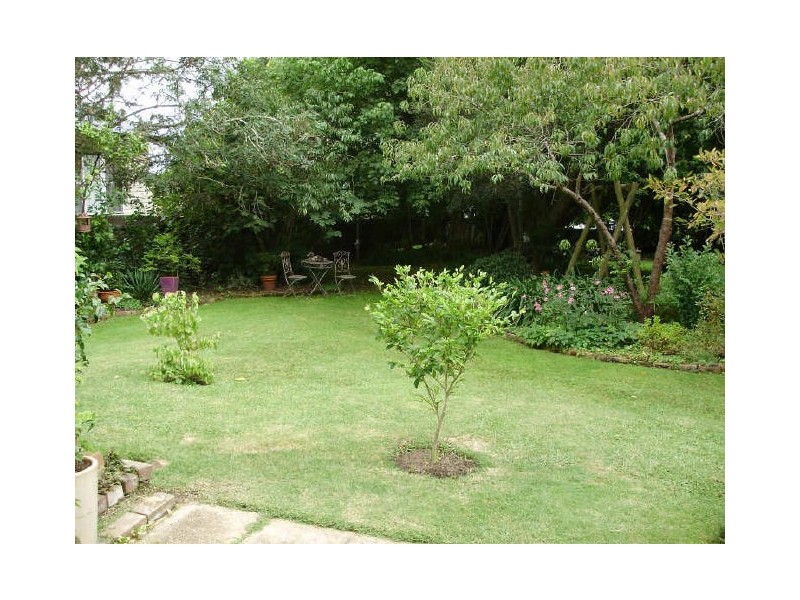 11 Elizabeth Street, Moss Vale NSW 2577