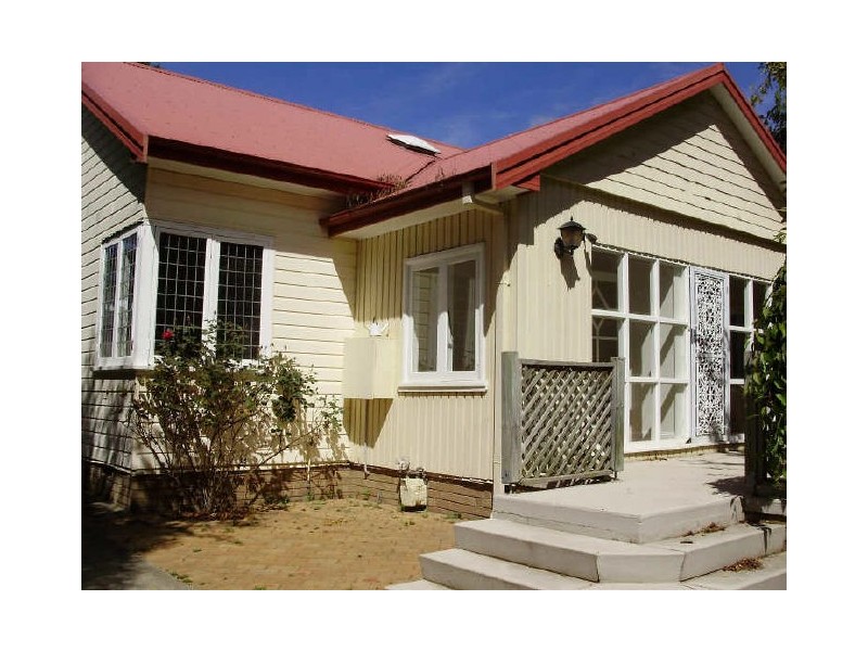 34a Hoskins Street, Moss Vale NSW 2577