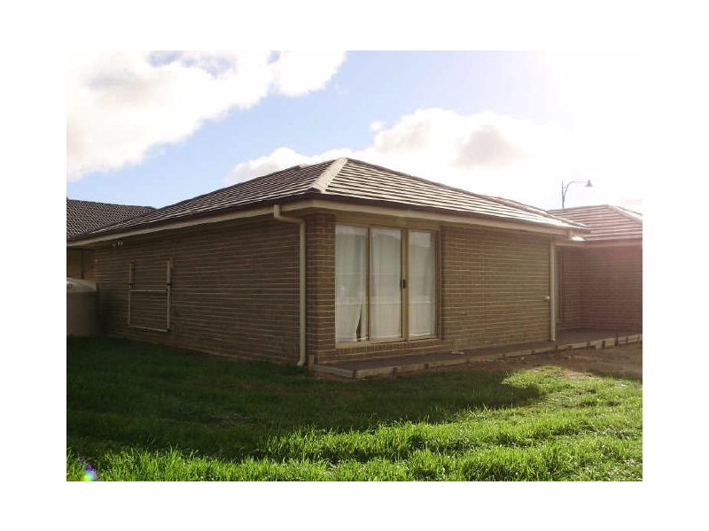 5 Baker Street, Moss Vale NSW 2577