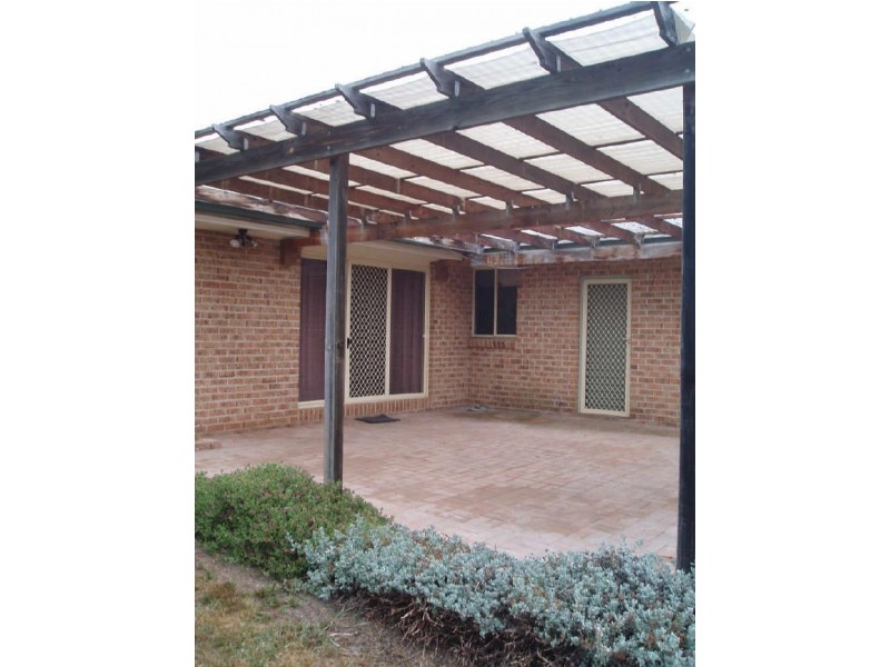 18 Janice Crescent, Moss Vale NSW 2577