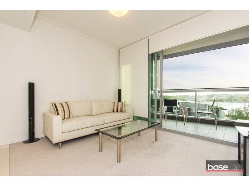10407/8 Harbour Road, Hamilton QLD 4007