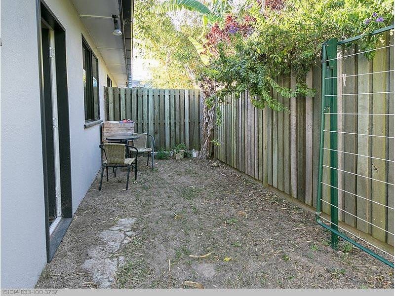 2/245 Albert Street, Maryborough QLD 4650