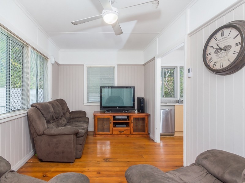 18 Wongara Street, Clayfield QLD 4011