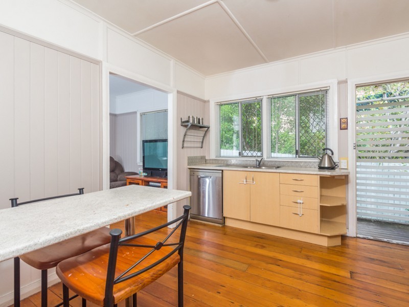 18 Wongara Street, Clayfield QLD 4011