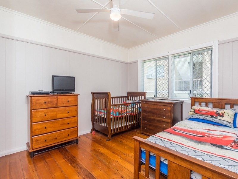 18 Wongara Street, Clayfield QLD 4011