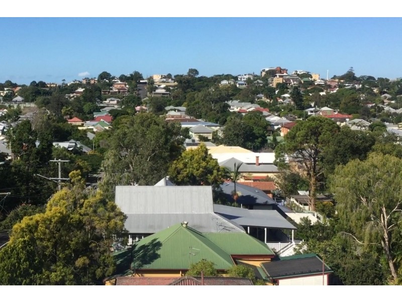 17 Norman Street, Wooloowin QLD 4030