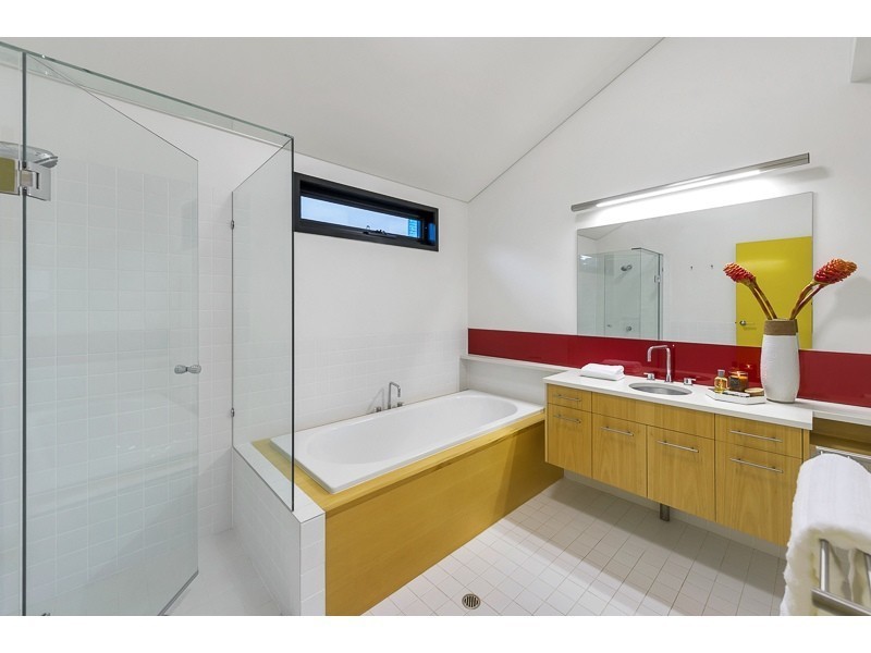 10 Kitchener Road, Ascot QLD 4007