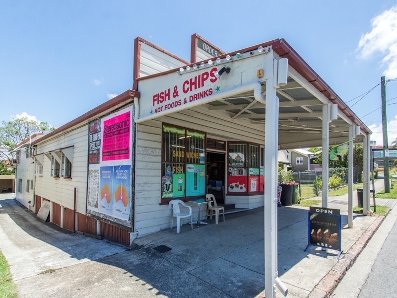 124 Albion Road, Windsor QLD 4030