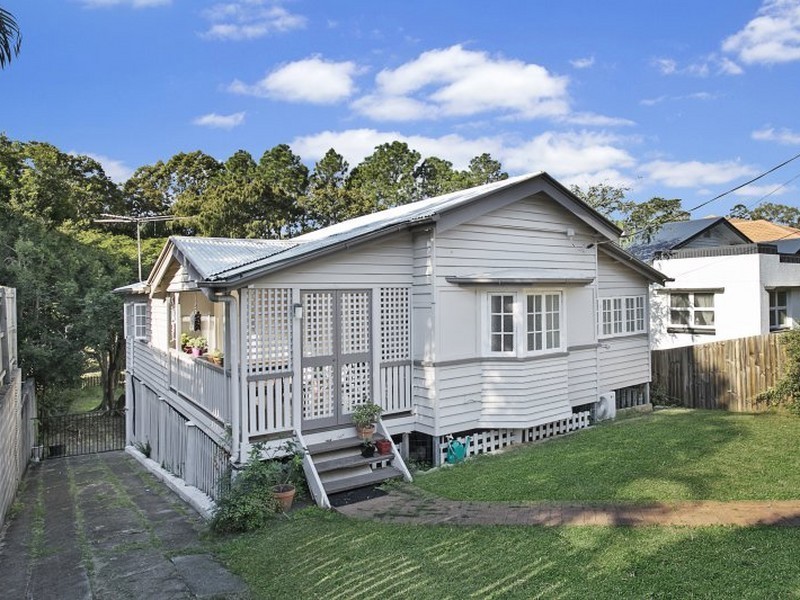 37 Park Avenue, Auchenflower QLD 4066