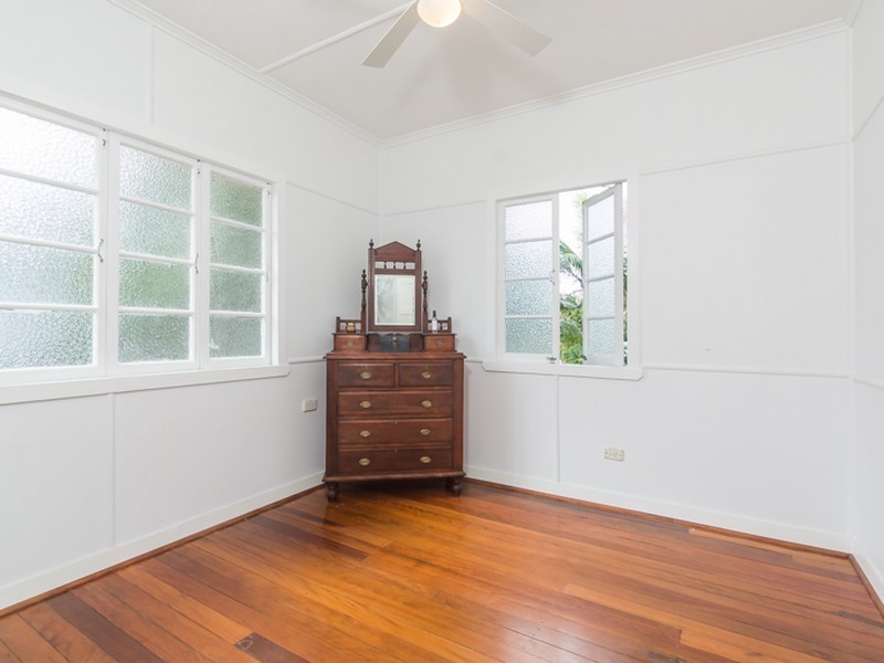 38 Somers Street, Nudgee QLD 4014