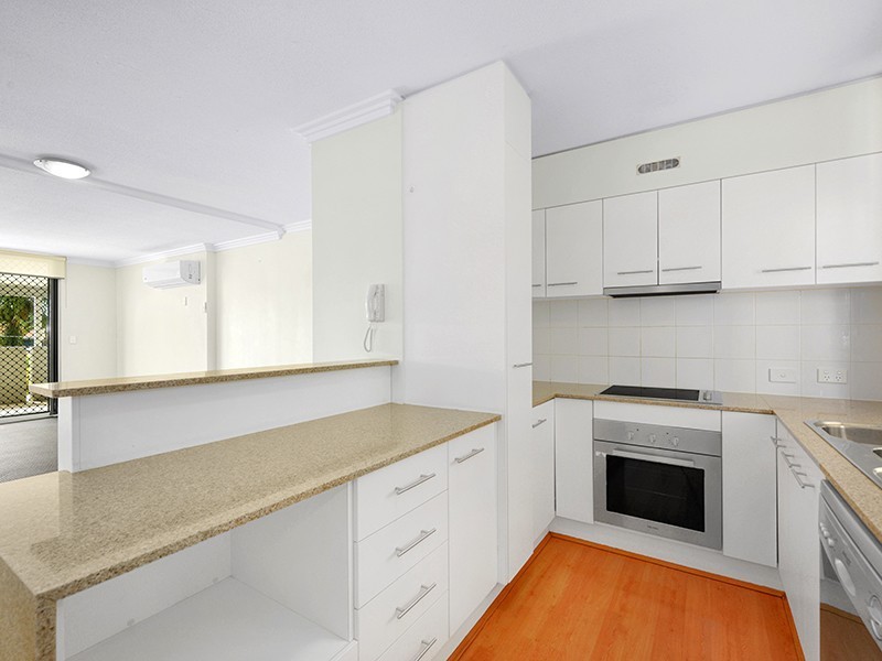 Unit 13/223 Tufnell Road, Banyo QLD 4014