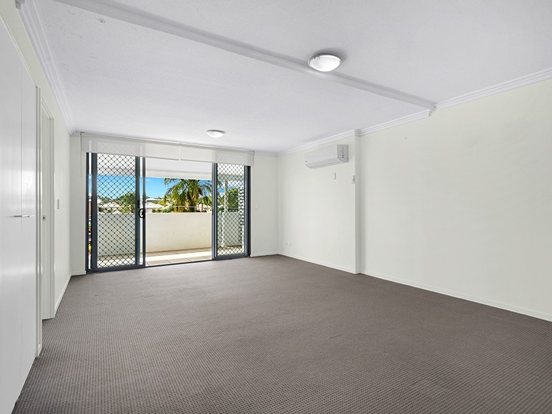 Unit 13/223 Tufnell Road, Banyo QLD 4014