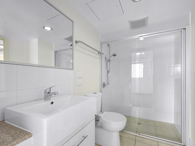 Unit 13/223 Tufnell Road, Banyo QLD 4014