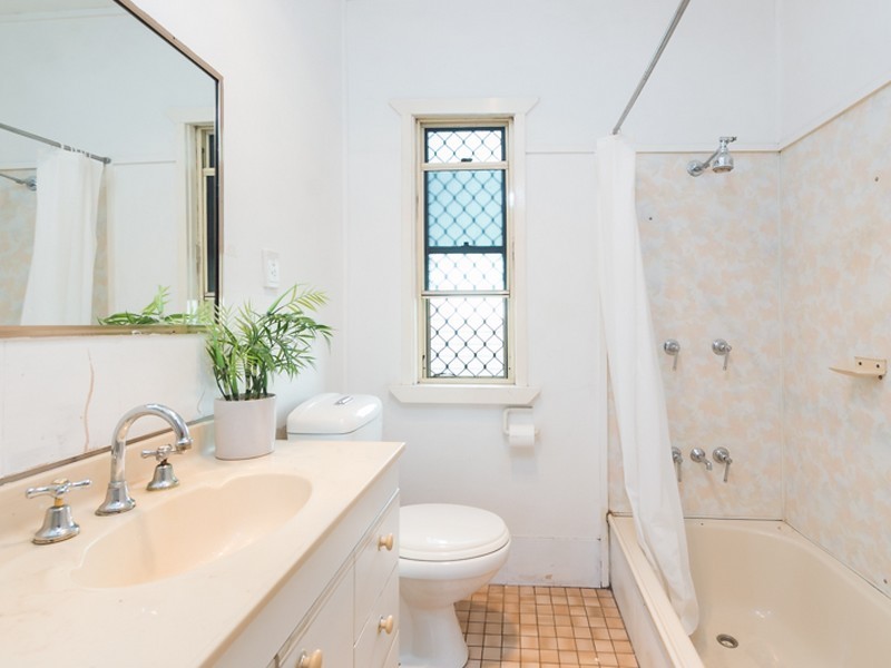 10 Chapel Street, Banyo QLD 4014