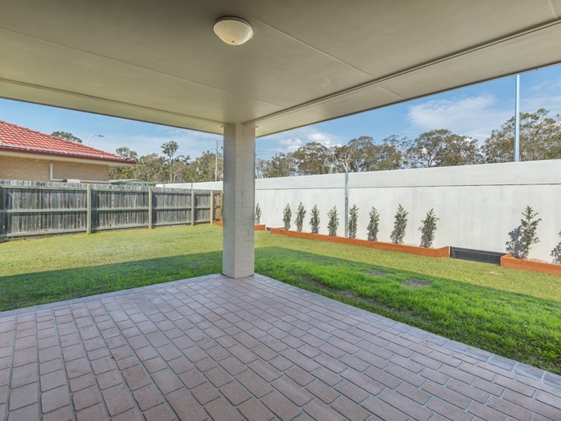 46 Finnegan Street, Rothwell QLD 4022