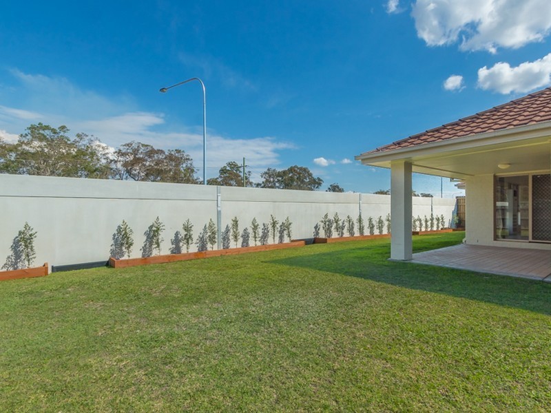 46 Finnegan Street, Rothwell QLD 4022