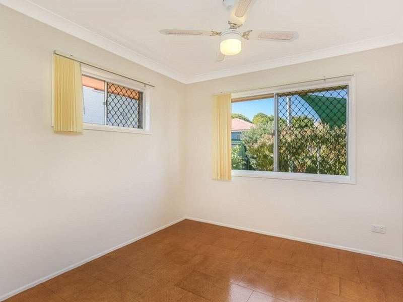 37 Pedley Street, Wavell Heights QLD 4012