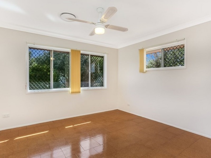 37 Pedley Street, Wavell Heights QLD 4012