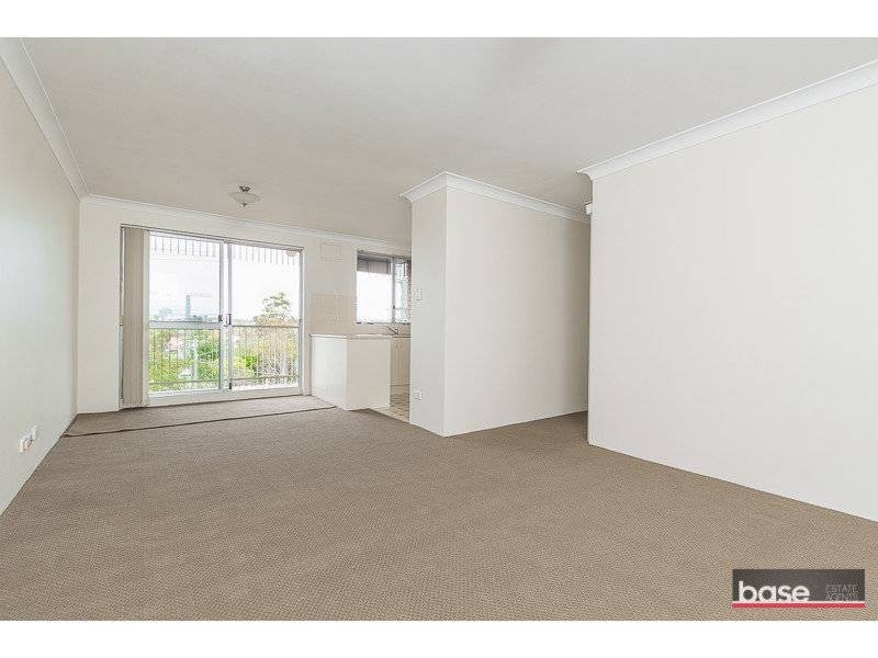 4/3 Cox Road, Windsor QLD 4030