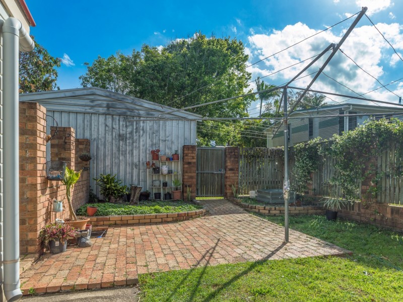 18 Red Hill Road, Nudgee QLD 4014