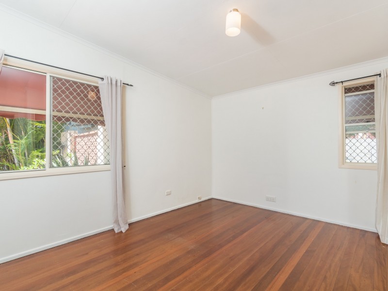 14 Kelyndar Street, Banyo QLD 4014