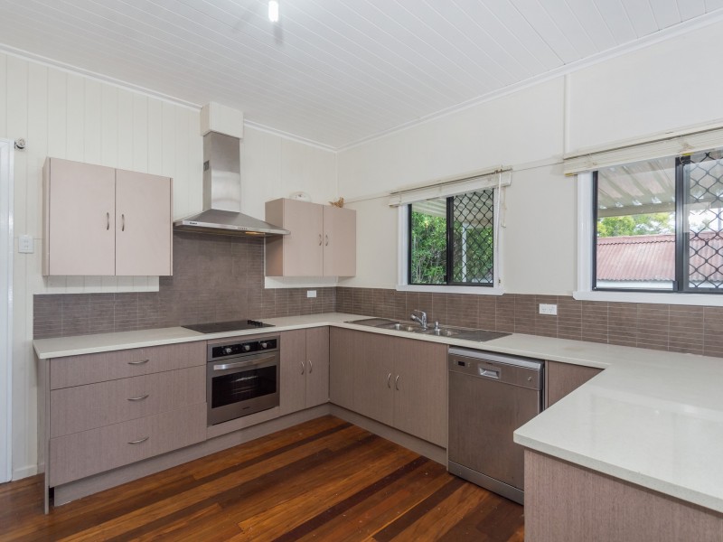 214 Tufnell Road, Banyo QLD 4014