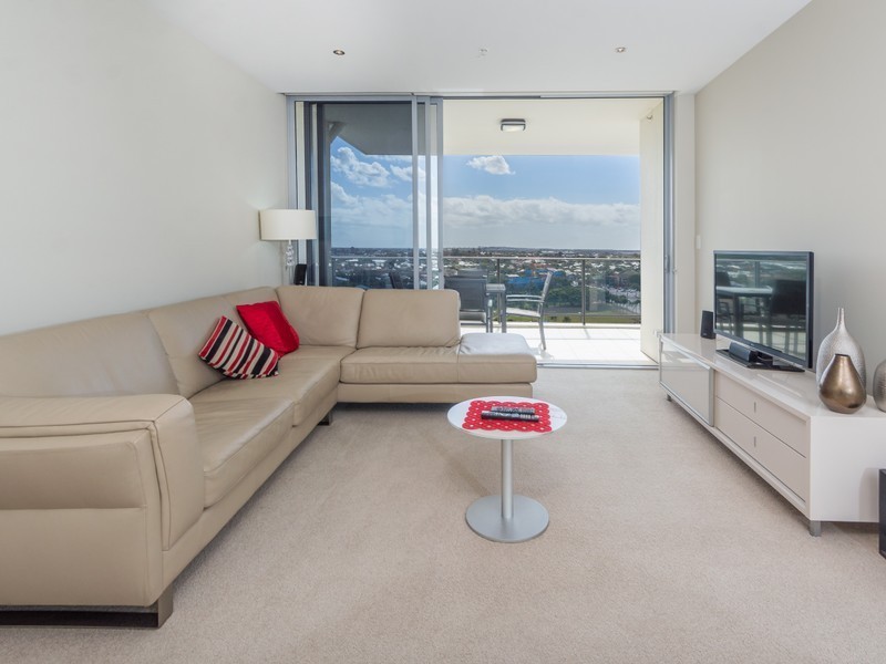 Unit 4136/37C Harbour Road, Hamilton QLD 4007