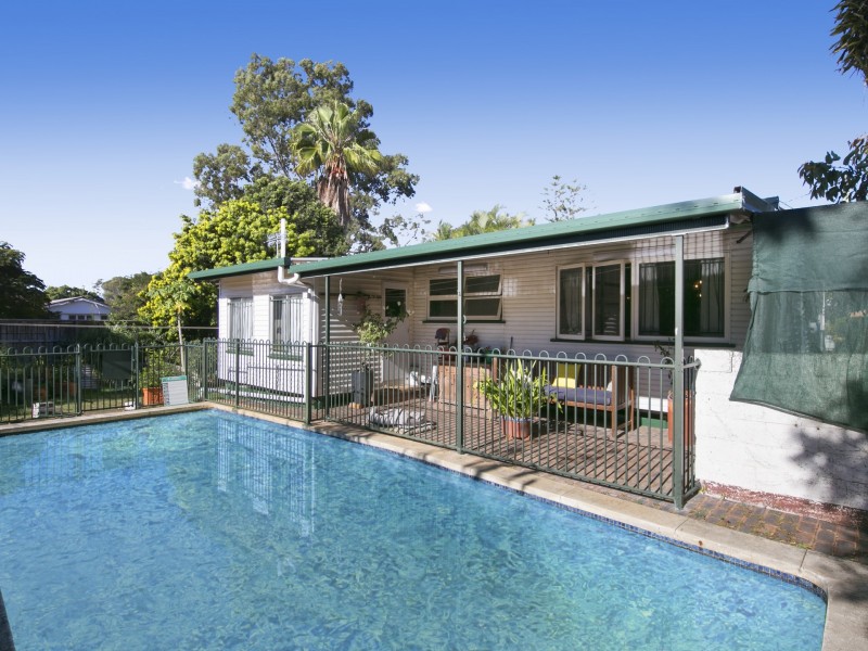 10 Kagoola Street, Banyo QLD 4014