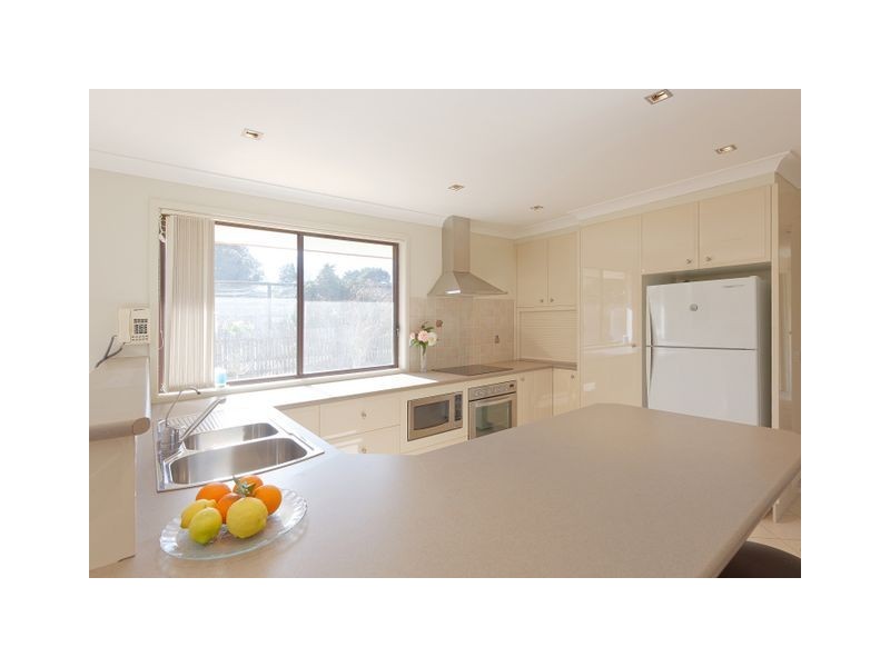 12 Daphne Street, Colo Vale NSW 2575