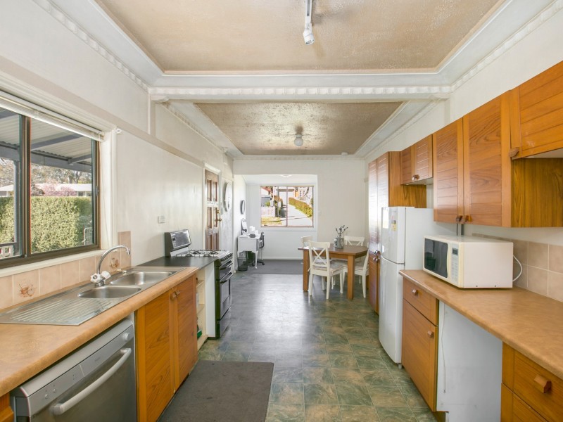 34 Spring Street, Moss Vale NSW 2577