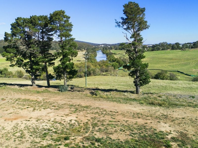 14 Huxtable Place, Goulburn NSW 2580