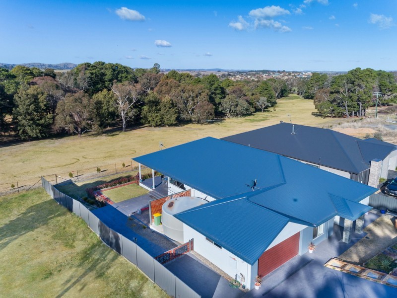 19 Martin Close, Yass NSW 2582