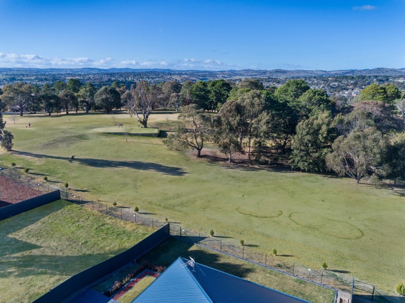 19 Martin Close, Yass NSW 2582